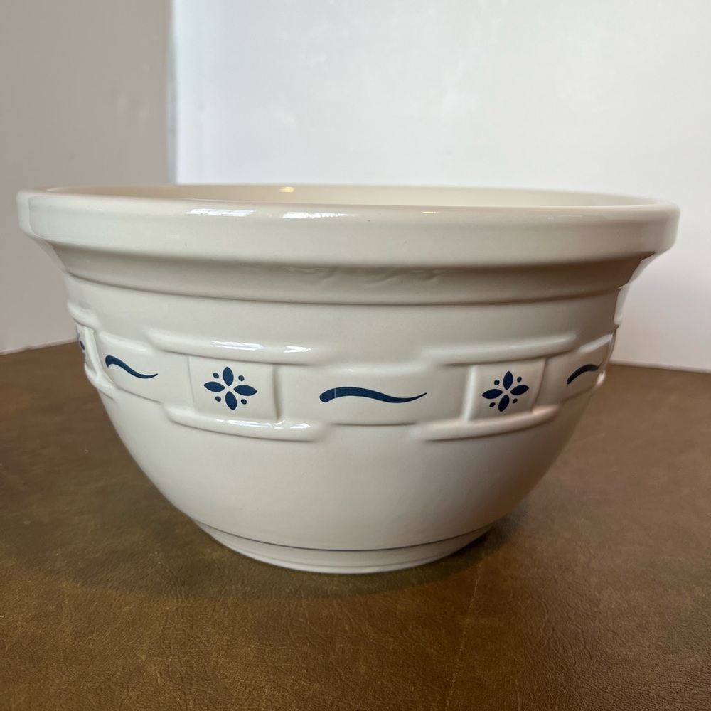 New in Box Longaberger Woven Traditions Pottery 10in Large Mixing Bowl
